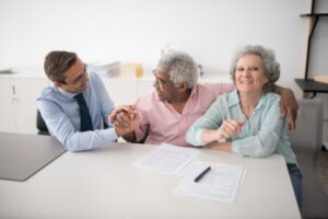 Universal Life Insurance Pros and Cons: A Balanced Breakdown